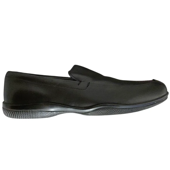 Prada Men Classic Black Leather Slip-Ons Loafers Size 7/8.5  display picture 3